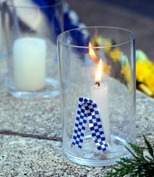 Ribbon and Candle CREST