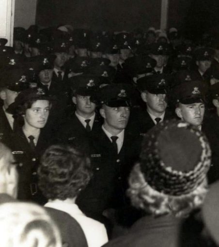 Class 112 From Dave Morris - 26 March 2014:Class 112 swearing in 15.9.67 - rain had washed out the parade so we were moved indoors. I recall Barry Elliott being front row on the left, not sure who is next but then Phil Roots and I remember Phil and