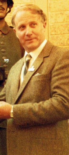 Holroyd 1983 (003) Mayor Allan Ezzy